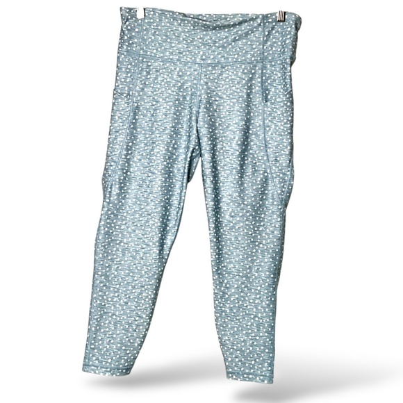 GAPFIT Blue White Polka Dot Blackout Print 7/8 Leggings 2 Leg, 1 Waist Pockets L - Picture 3 of 12